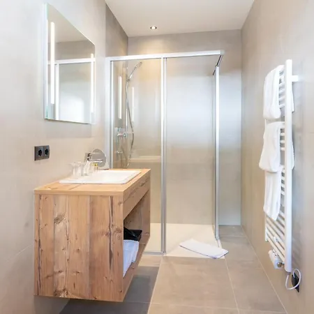 Отель Bergmahd 3*