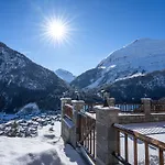 Bergmahd Hotel 3*