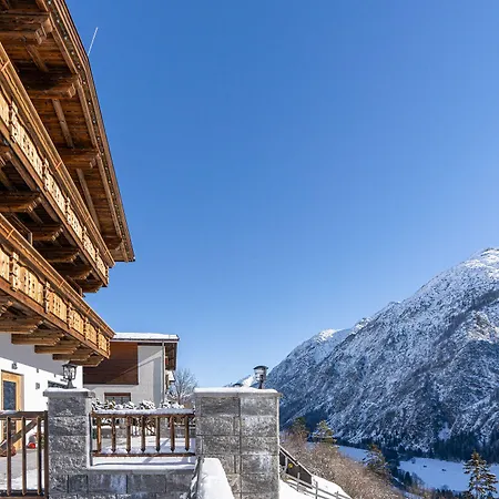 Hotel Bergmahd 3*